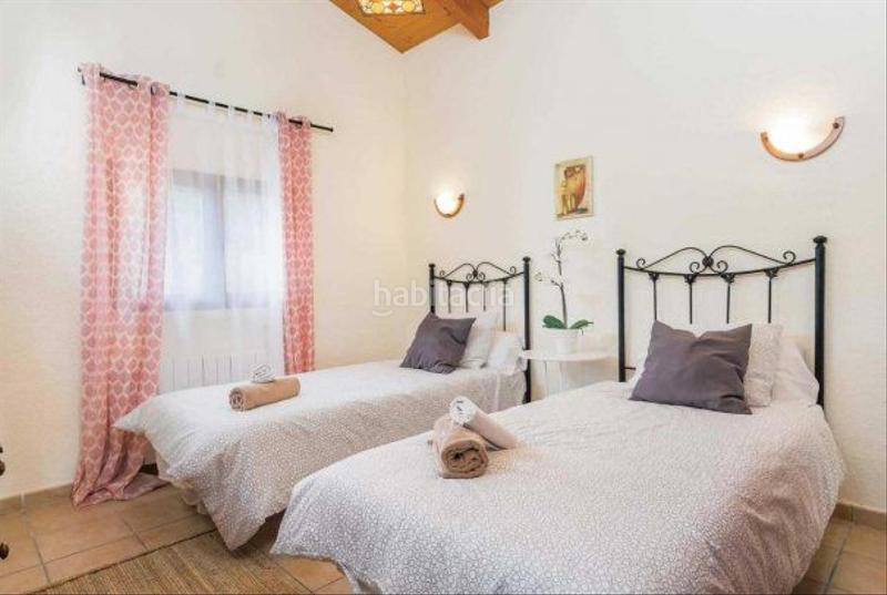 Foto 97ecebc4-c289-4646-80f9-f1bafe7c23d2. Chalet con riscaldamento parcheggio piscina in ciutat d´Alcúdia Alcúdia