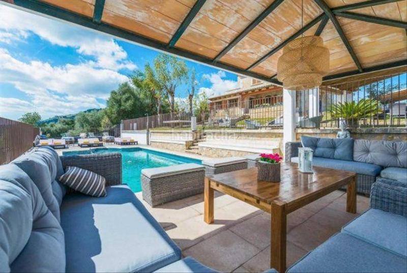 Foto cc0b153a-3aa1-4c6d-ab6a-55b9650a1308. Chalet con riscaldamento parcheggio piscina in ciutat d´Alcúdia Alcúdia