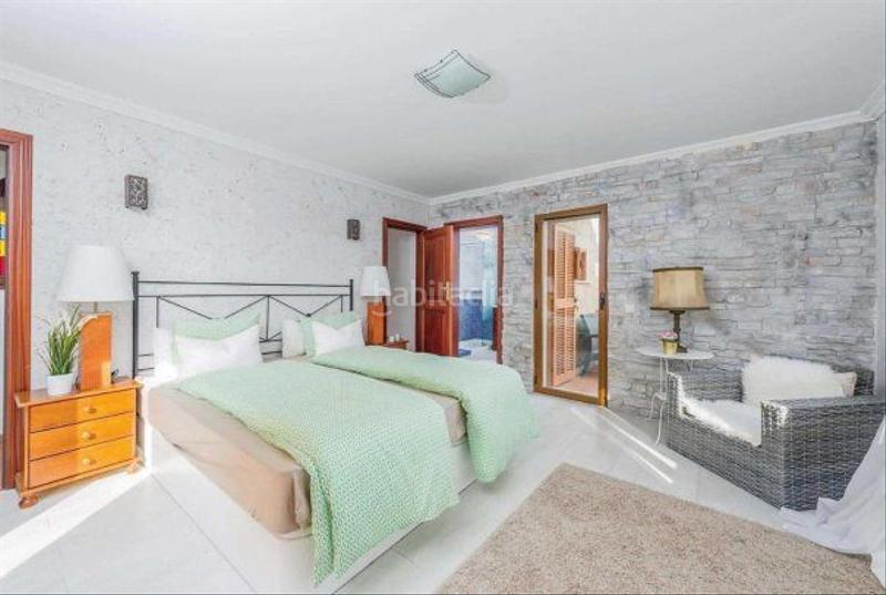 Foto d1417fcc-a7ca-434e-ad05-4b1fb9e9d17e. Chalet con riscaldamento parcheggio piscina in ciutat d´Alcúdia Alcúdia