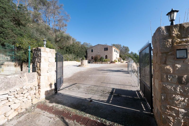 Foto 0d678e2a-5c7a-473b-9261-abcd8c01d5ab. Masia amb calefacció aparcament a Sineu