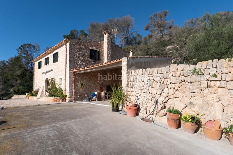 Foto c7d41465-0a04-4ce2-914b-d37fc1158831. Masia amb calefacció aparcament a Sineu