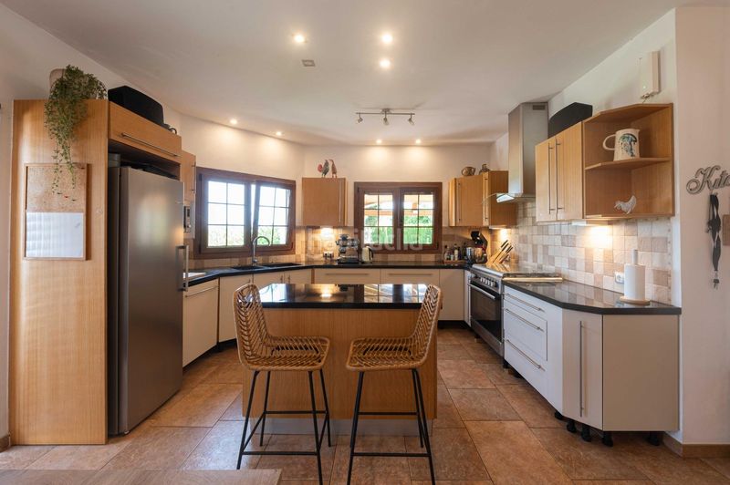 Foto 5d29e4ed-3156-4cd5-b95e-99da4800bc2d. Masía magnífica finca rústica en llubi en Llubí