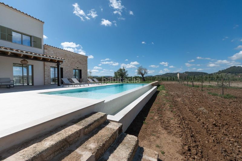 Foto cf199bfe-4b33-408d-9d45-c62672745b19. Masia amb calefacció aparcament piscina a Sineu