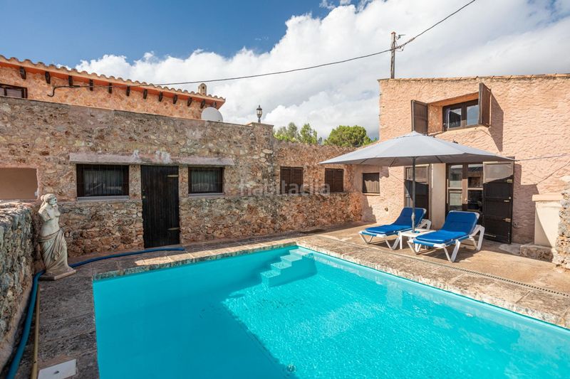 Foto 124a5272-0e58-4b6b-8c78-fbc7a6881910. Casa amb calefacció aparcament piscina a Sencelles