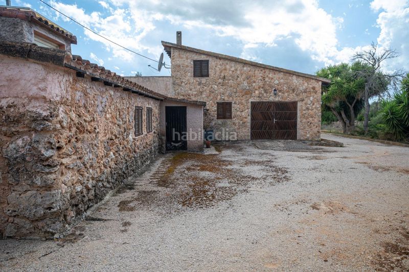 Foto b58735cf-1ae5-4e8c-adf2-ce2c8110bab8. Casa amb calefacció aparcament piscina a Sencelles