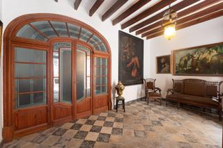 Casa a Sineu. Auténtica casa señorial con patio en sineu