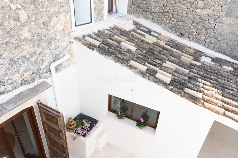 Foto 3aa68889-878d-4872-84ac-29a041f3f9a0. Casa amb piscina a Campanet
