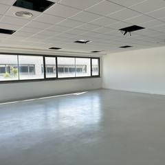 Nau industrial a La Estación. Nave en venta en zona consolidada. meco madrid