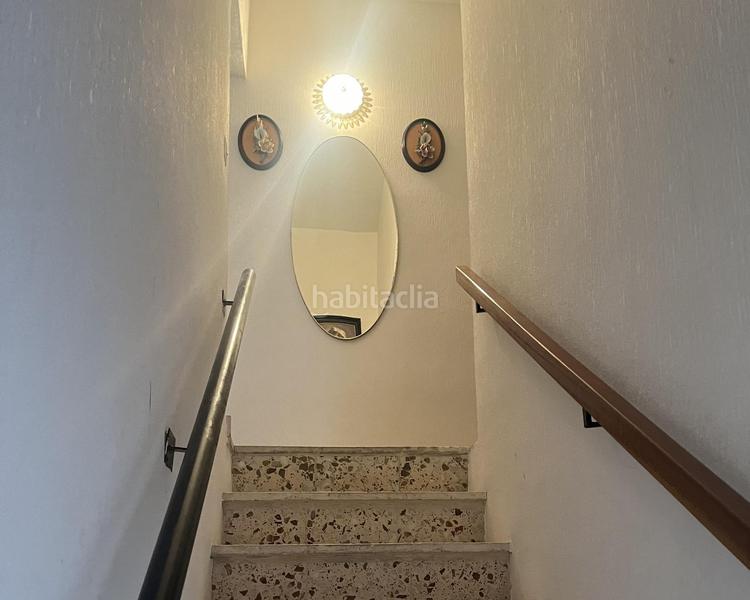 Foto 40bc2ff0-1045-4513-94d9-fed3928c5608. Casa adosada magnífica vivienda céntrica en el álamo !!! en Álamo (El)