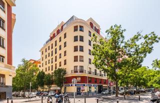 Pis  Calle ibiza. Vive a un paso del retiro elegancia, luz y ubicacin premium en