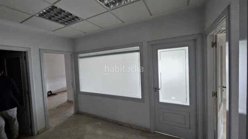 Foto febb7155-87f5-487d-8b46-dc6441639df0. Local comercial  154 m2, en Perillo Oleiros