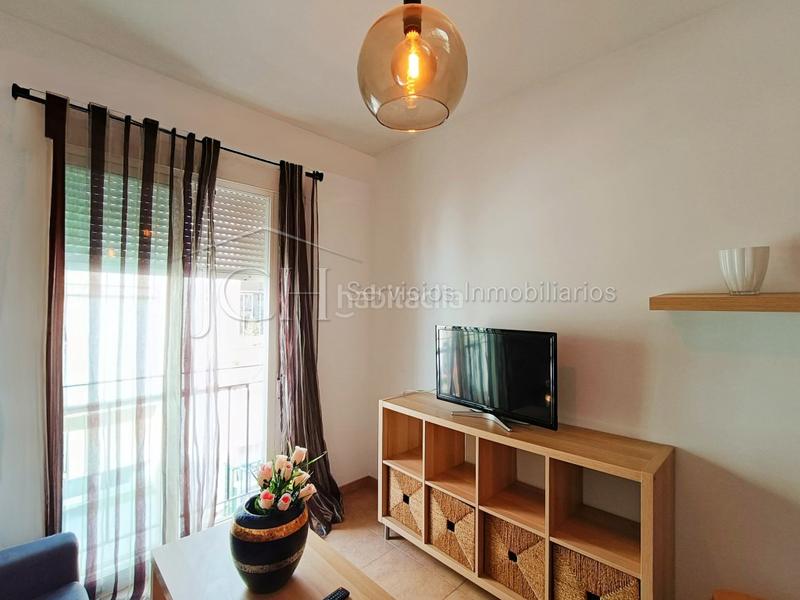 Foto c61cf391-4709-4d17-8f94-e800ef85d020. Piccolo appartamento in Playa de los Boliches Fuengirola