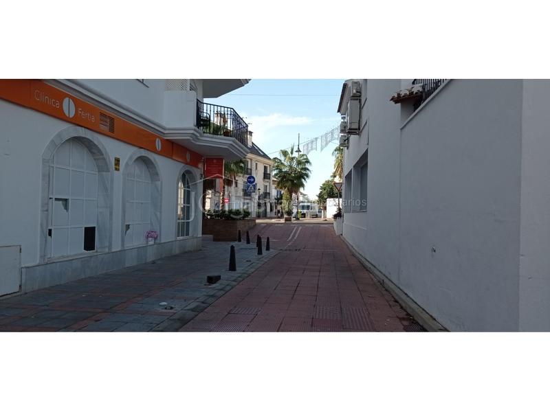 Foto bd4556dc-67b7-4212-b32b-09e0b63e625e. Parking coche en avenida alcalde clemente díaz ruiz 4c plaza de garaje en venta centro , estación de tren en Fuengirola
