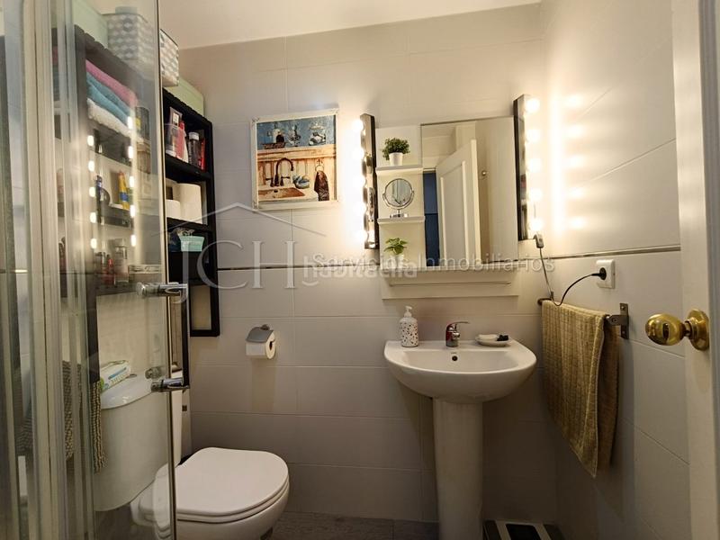 Foto 183c65d4-ae6f-4216-b680-4462f3421833. Appartement avec parking piscine dans Los Árboles Mijas