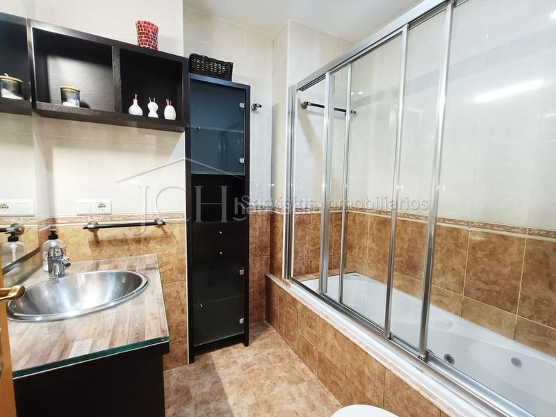 Foto 83eedadd-f6be-487a-a926-eac6ccc30a1a. Apartamento en calle rio campanillas 15 bonito apartamento en planta baja con patio exterior en Mijas