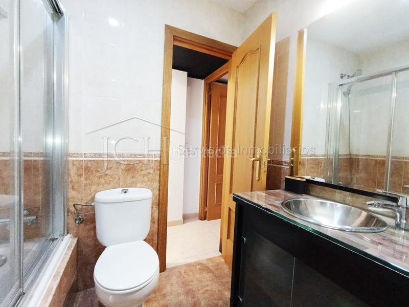 Foto bfcfef31-3653-4a7a-9dac-1baf8e40ebe4. Apartamento en calle rio campanillas 15 bonito apartamento en planta baja con patio exterior en Mijas