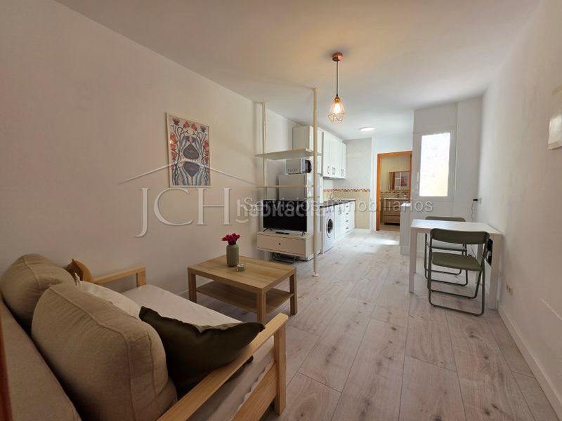 Foto 940bc107-f4f4-49dc-bdf3-e17a9621f3c3. Lloguer apartament a Centro Mijas