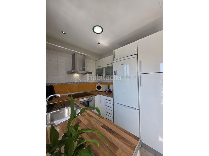 Foto a923ce7c-cfb2-4439-8efb-a9d16fce5aff. Estudi a calle san ignacio 4 a Centro Mijas