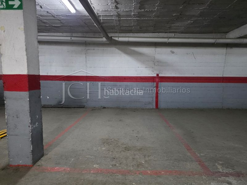 Foto aeceed37-9ad8-45bb-af18-d0e24bc27318. Aparcament cotxe a Centro ciudad Fuengirola