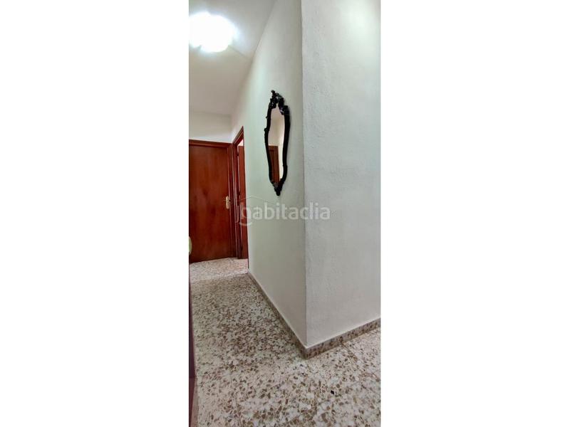 Foto 2a9fb04e-8a89-4556-a81d-c6fba0d39351. Casa en calle san carlos 4 casa de 4 dormitorios, con patio y solárium en las lagunas en Mijas