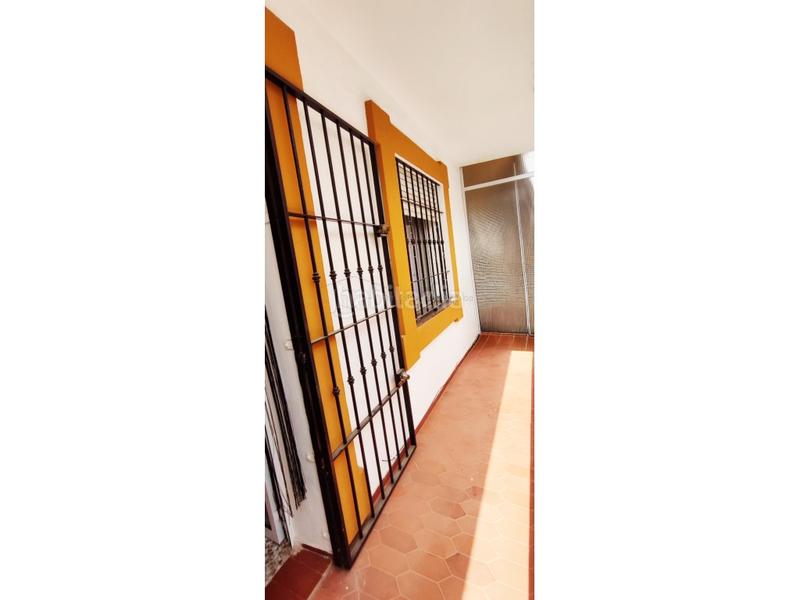 Foto 88f8c61a-9210-4766-97b3-a240d3017e17. Casa en calle san carlos 4 casa de 4 dormitorios, con patio y solárium en las lagunas en Mijas