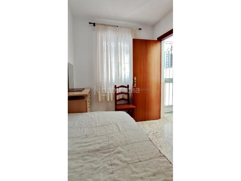 Foto 8dd8bf7c-f6ff-4691-b2cf-0a517cfc143c. Casa en calle san carlos 4 casa de 4 dormitorios, con patio y solárium en las lagunas en Mijas