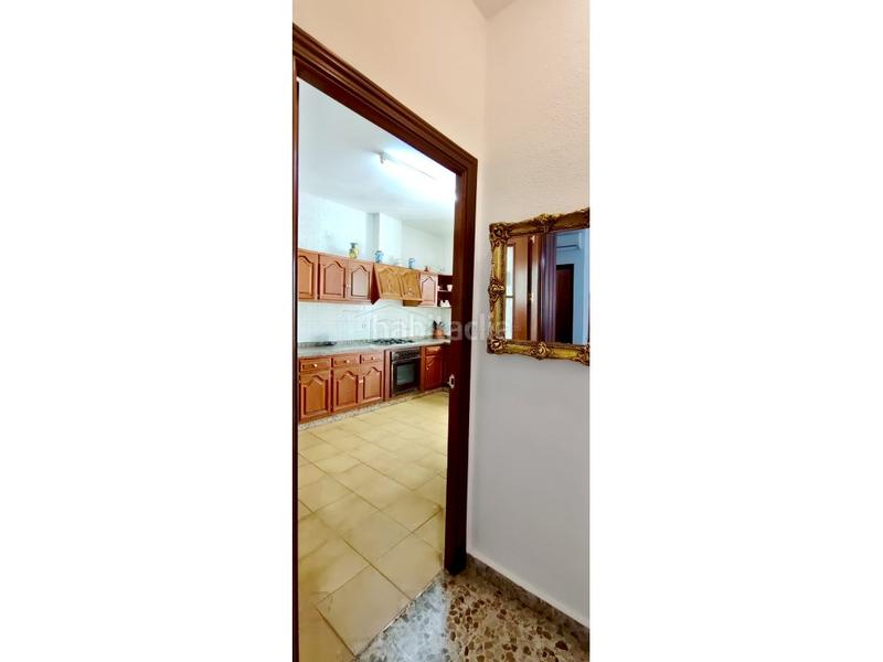 Foto b3da6b48-bbf5-424b-b11f-c656c79a6836. Casa en calle san carlos 4 casa de 4 dormitorios, con patio y solárium en las lagunas en Mijas