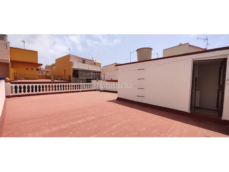 Foto dbf6f3a6-a931-478e-a01e-6d20e7214ac1. Casa en calle san carlos 4 casa de 4 dormitorios, con patio y solárium en las lagunas en Mijas