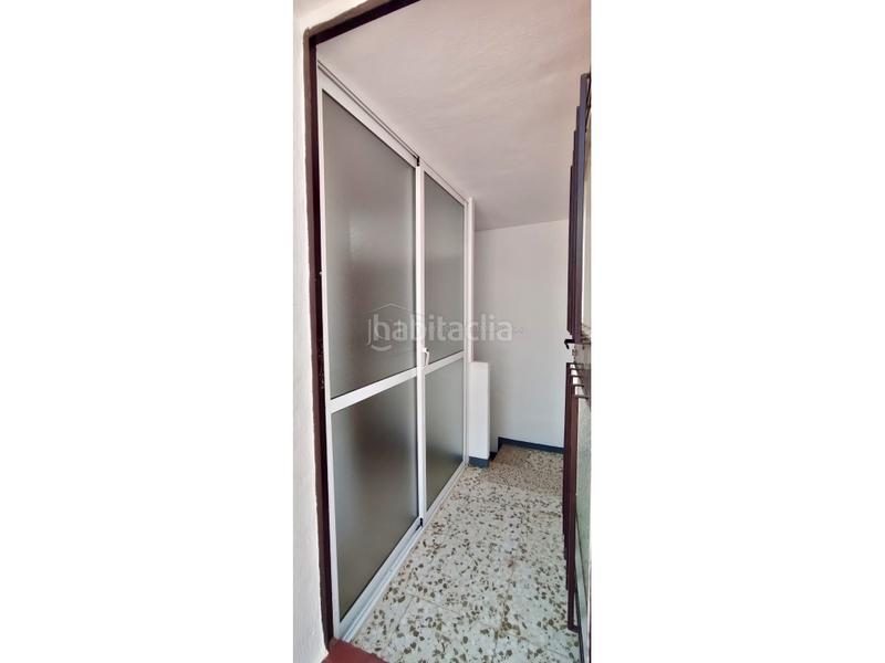 Foto fcc035e1-77e6-42b7-a9ab-5814eee6932a. Casa en calle san carlos 4 casa de 4 dormitorios, con patio y solárium en las lagunas en Mijas
