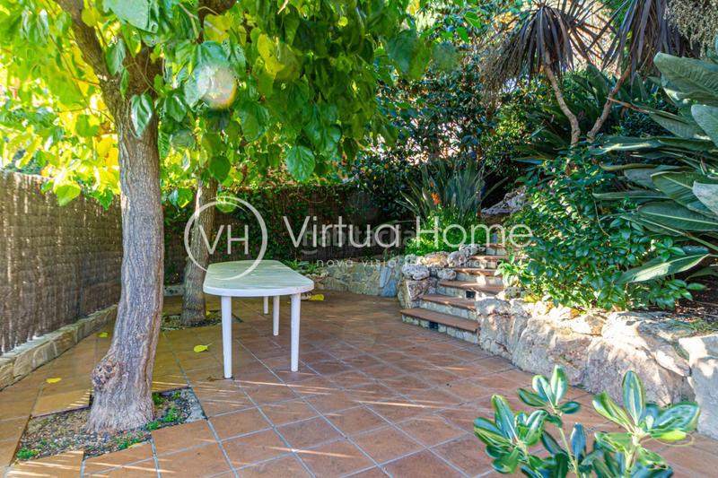 Foto a7cd9d57-eab8-4e7e-be3c-78ffd0d783bc. Chalet  con piscina, ascensor y vistas a mar y montaña en Tordera