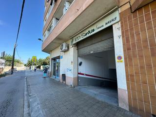 Parking voiture  Carrer de narcís monturiol. Garaje para inversión