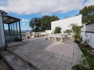 Xalet a Palafolls. Gran casa a cuatro vientos a la entrada de mas carbo