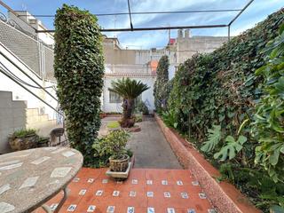 Casa a Calella. Descubre esta magnífica casa en el corazón de calella!