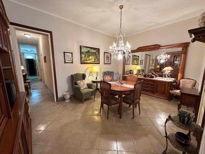 Foto 55eb2b52-42cb-4cc4-b695-1b09aefd377b. Haus mit heizung in Calella