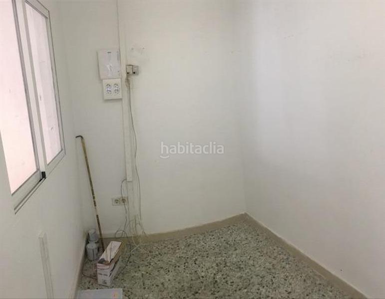 Foto 7cd7444b-6bf1-431d-a519-e40921b1ea63. Local comercial local pineda centro en Centre Pineda de Mar