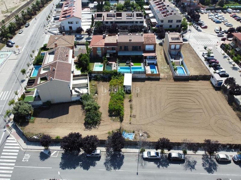 Foto b801c5a4-0158-4a71-ae55-72e028b7c0a1. Terreno residencial parcel.les en venda a en Centre Pineda de Mar