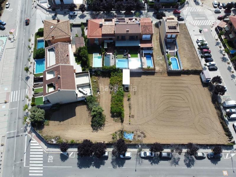 Foto dfe7f19e-a553-49dc-98eb-f6e1fbee807e. Terreno residencial parcel.les en venda a en Centre Pineda de Mar