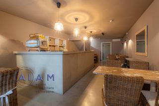 Maison à Calella. Una casa o un restaurante? o las dos cosas?