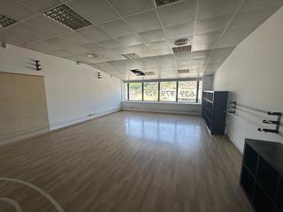 Location Local commercial  Calle de santiago rusiñol. Oportunidad única despacho en alquiler en pineda de mar