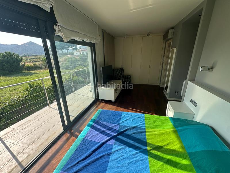 Foto f5cfb50c-6a25-4f0c-b24f-74f5435e87bb. Chalet mit parking pool in Pinemar Pineda de Mar