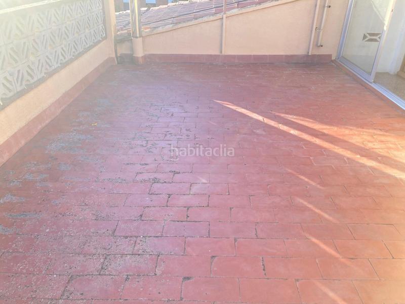 Foto 8ce00bdf-7a02-4d33-9e08-b04853da2df3. Edificio  con local y 2 viviendas en Sant Pere Tordera