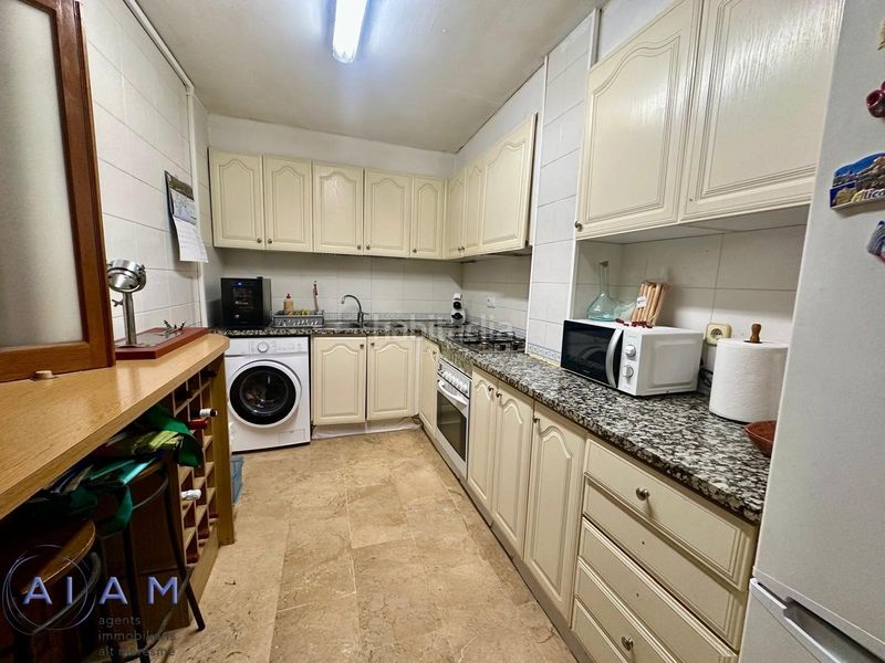 Foto 752c830e-1143-452b-9982-68e05620f98c. Pis a Centre Pineda de Mar