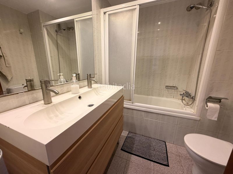 Foto f44c4839-603f-42d7-b77e-49a646a775fd. Pis a Centre Pineda de Mar