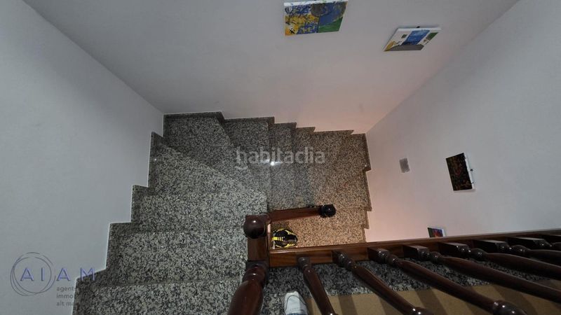 Foto a72d50ba-47df-4411-b875-1c2d83a08707. Casa adossada amb aparcament a Tordera Tordera