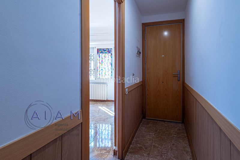 Foto c9a7d8e9-062e-43d4-afb2-02b0be895fc2. Planta baixa amb calefacció a Calella