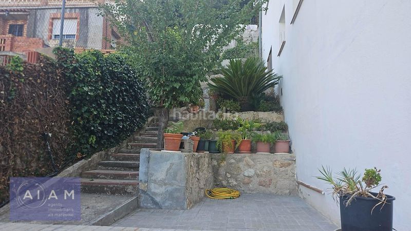 Foto ce594c15-b9c1-4a84-bd57-46a2a3386aba. Casa amb aparcament a Palafolls