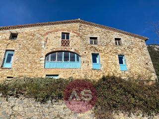 Masia a Albanyà