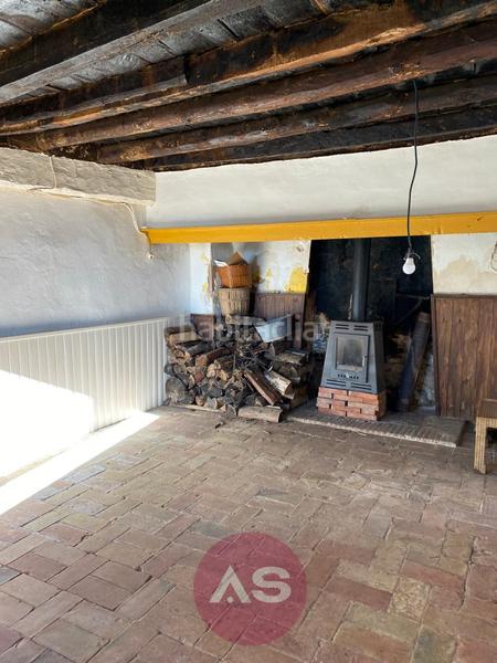 Foto f4e6e59e-fc1b-4837-946c-b1a4e8f97fc7. Masía en Albanyà