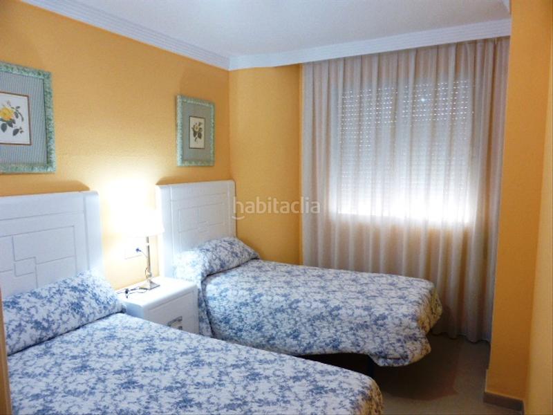 Foto d5c17d18-0b74-477a-94a5-b9358f788558. Location attique dans paseo del malecon 5 dans puerto de Garrucha Garrucha