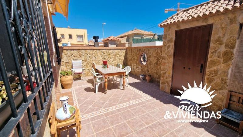 Foto 3a48fbbc-0b9c-4b9e-9af2-be436d732c34. Chalet con riscaldamento in Las Marinas - Pueblo Laguna Vera